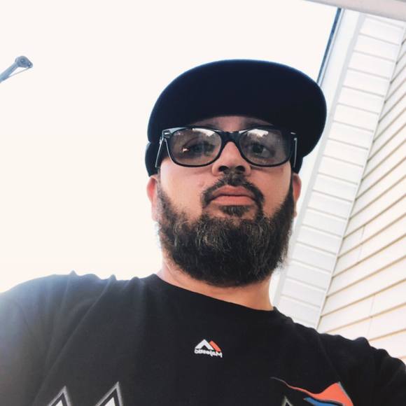 Meet your Posher, David - Picture 1 of 1